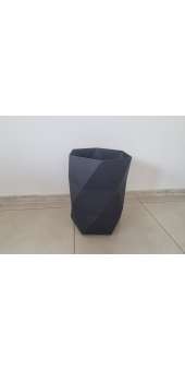 Вироби з металу  Ваза металева